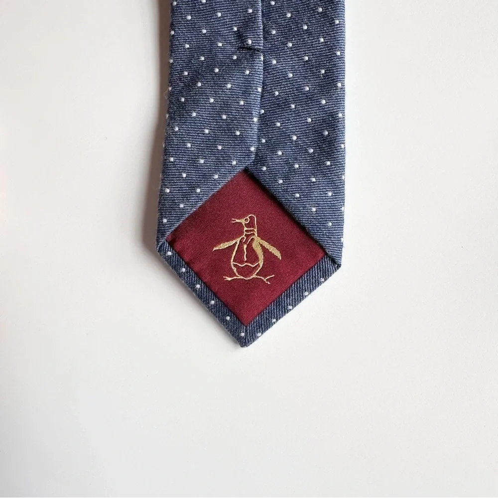 Penguin Young Men’s Blue Polka Dot Necktie